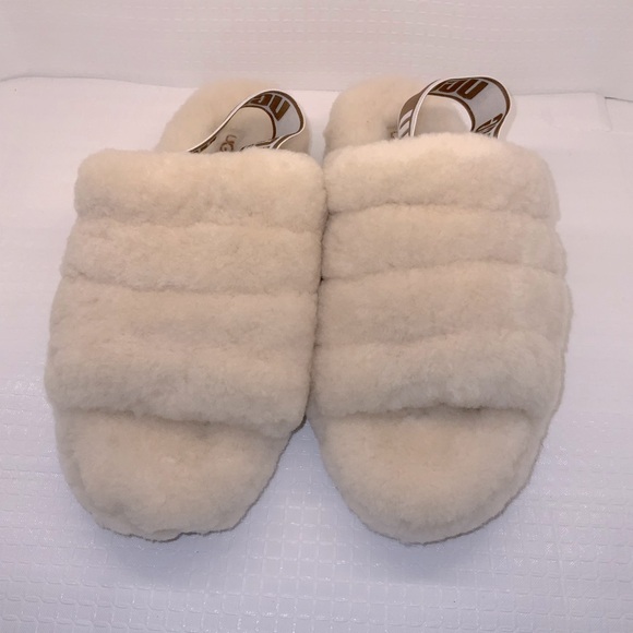 SLIPPERS UGG BEIGE - Picture 2 of 7